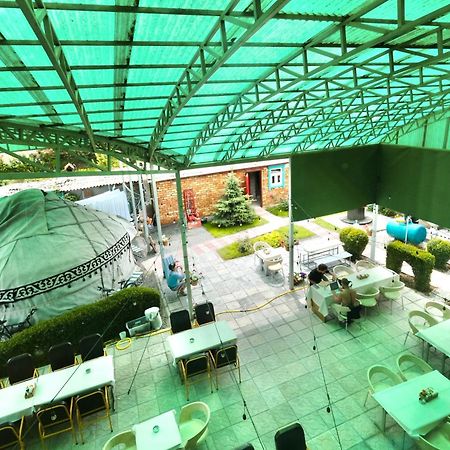 Duet Hostel & Hotel Karakoł Zewnętrze zdjęcie