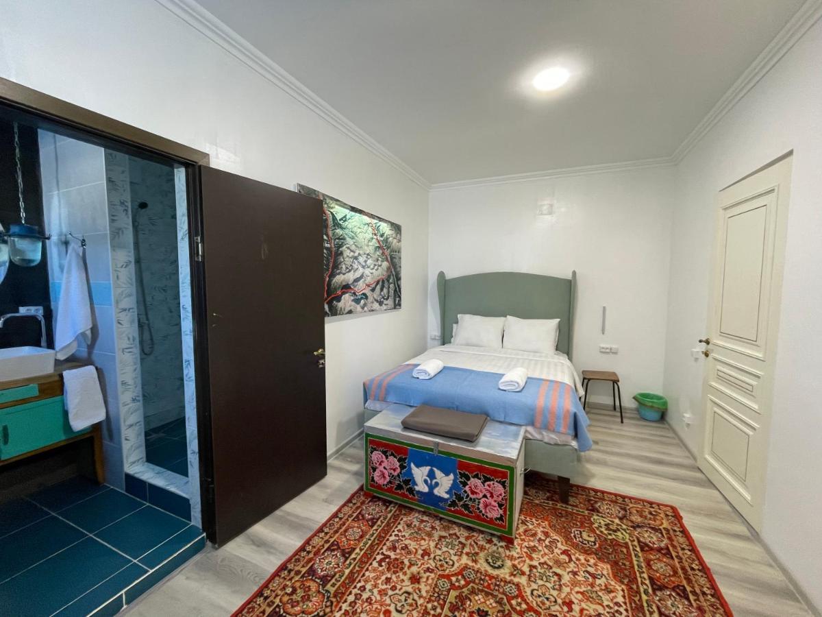 Duet Hostel & Hotel Karakoł Zewnętrze zdjęcie