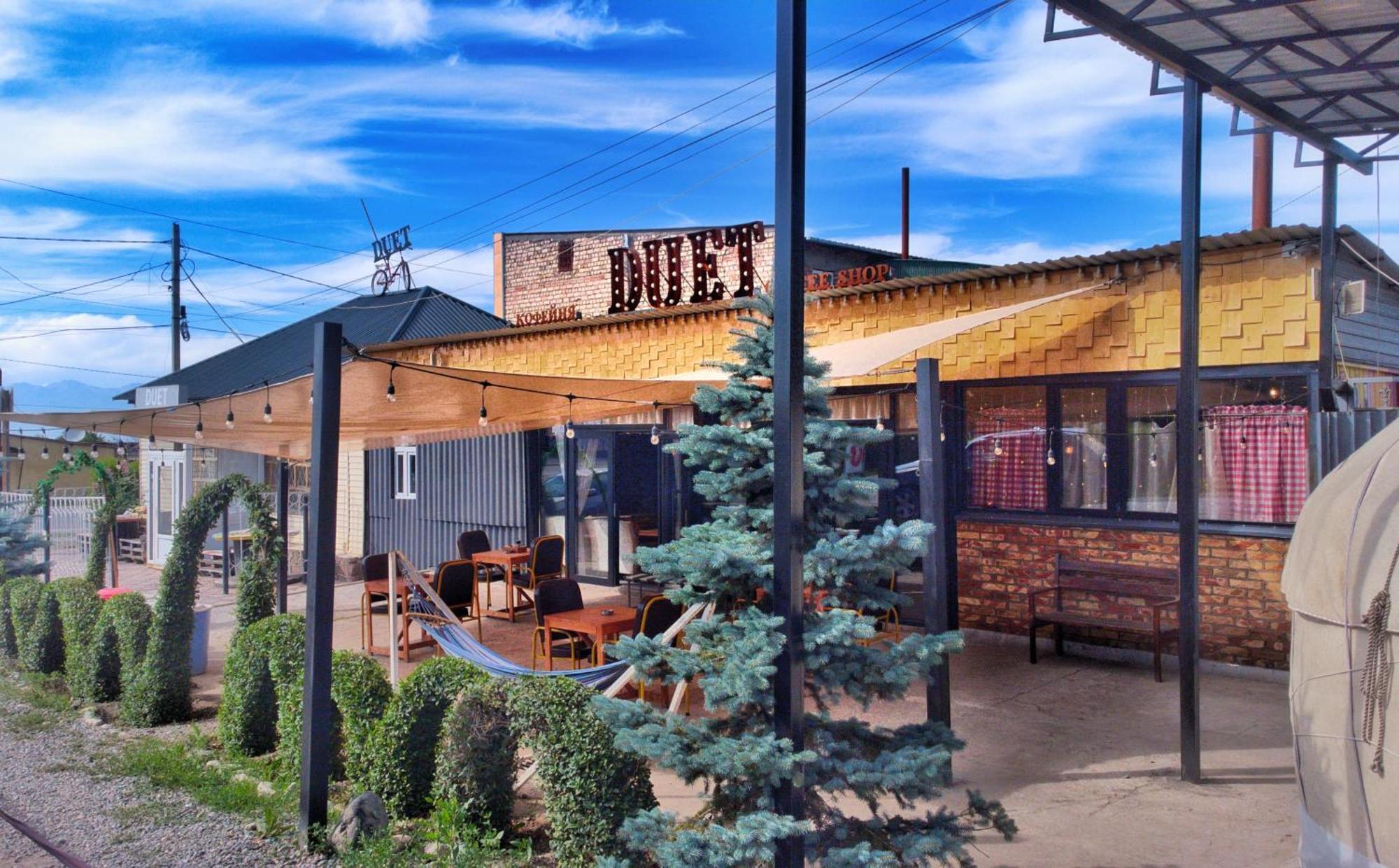 Duet Hostel & Hotel Karakoł Zewnętrze zdjęcie